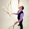 light-3-rackets-with-chin-balance-wearing-vest